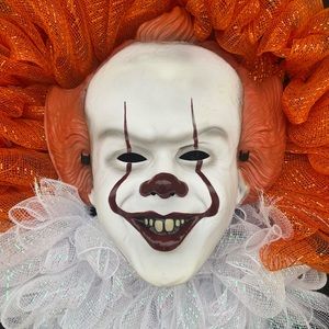 Pennywise door wreath it the clown